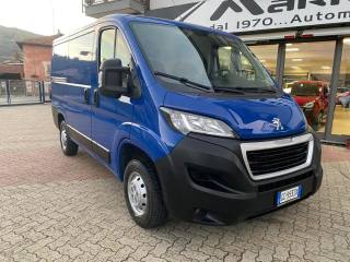 PEUGEOT Boxer usata, con Airbag