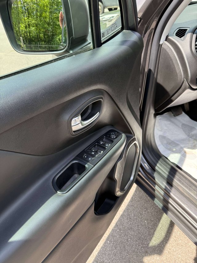 JEEP Renegade usata, con Park Distance Control