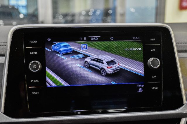 VOLKSWAGEN T-Roc usata, con Controllo vocale