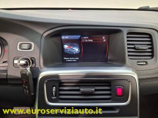 VOLVO V60 usata, con Specchietto retrovisore con funzione antiabbagliamento