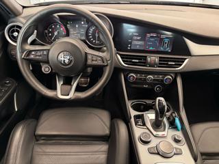ALFA ROMEO Giulia usata, con Leve al volante