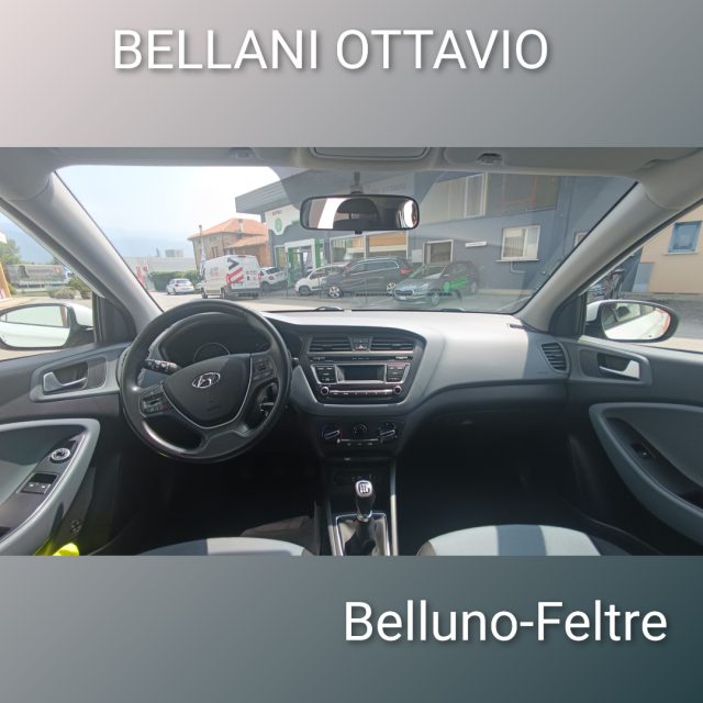 HYUNDAI i20 usata, con Climatizzatore