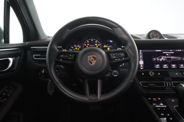 PORSCHE Macan usata 11