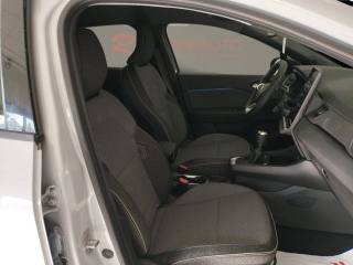 RENAULT Captur usata 16