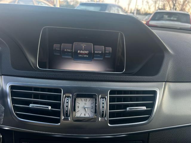 MERCEDES-BENZ E 220 usata, con Chiusura centralizzata