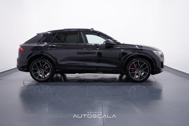 AUDI Q8 usata, con Cerchi in lega