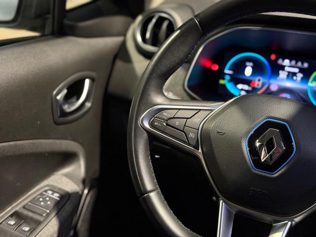 RENAULT ZOE usata, con Autoradio digitale