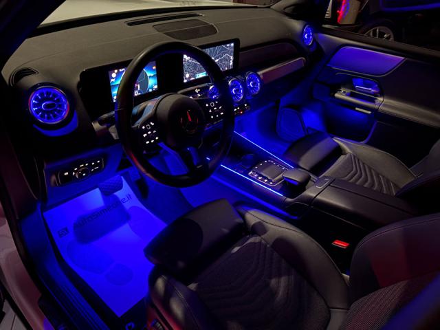 MERCEDES-BENZ GLB 200 usata, con Servosterzo