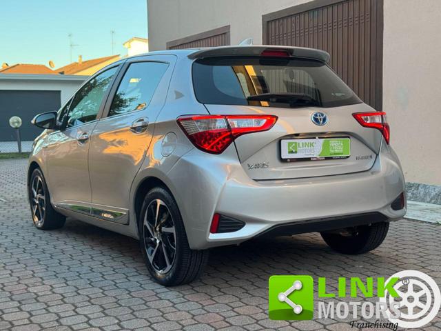 TOYOTA Yaris usata, con Airbag laterali