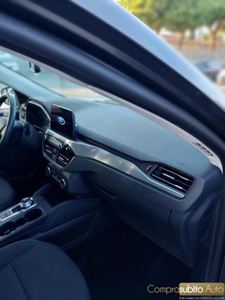 FORD Kuga usata 32