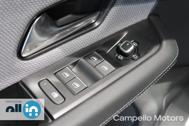 OPEL Grandland usata 9