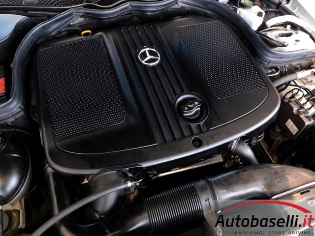 MERCEDES-BENZ E 220 usata, con Luci diurne