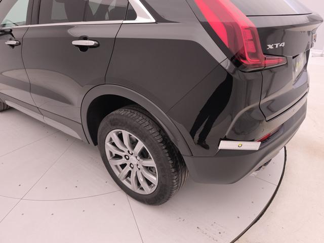 CADILLAC XT4 usata, con Bracciolo