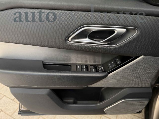 LAND ROVER Range Rover Velar usata, con Fari LED