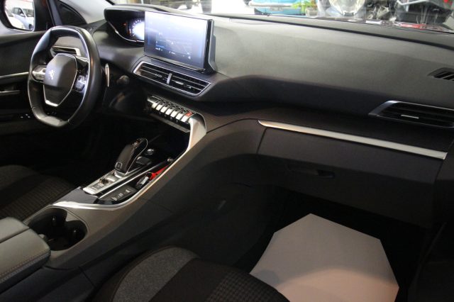 PEUGEOT 5008 usata, con Climatizzatore