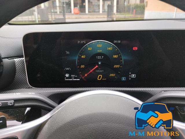 MERCEDES-BENZ CLA 200 usata, con Controllo trazione