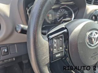 TOYOTA Yaris usata, con ESP