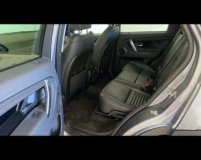 LAND ROVER Discovery Sport usata, con USB