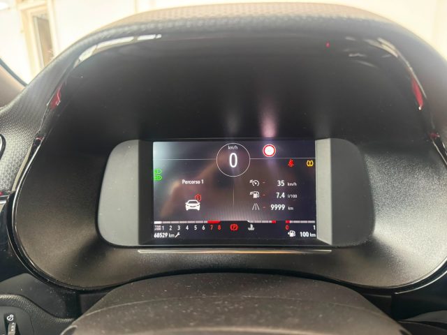 OPEL Corsa usata, con USB