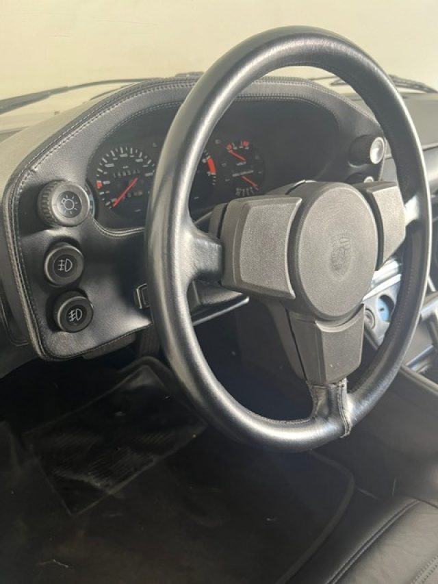 PORSCHE 928 usata 16