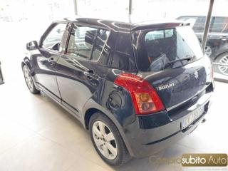 SUZUKI Swift usata, con Alzacristalli elettrici