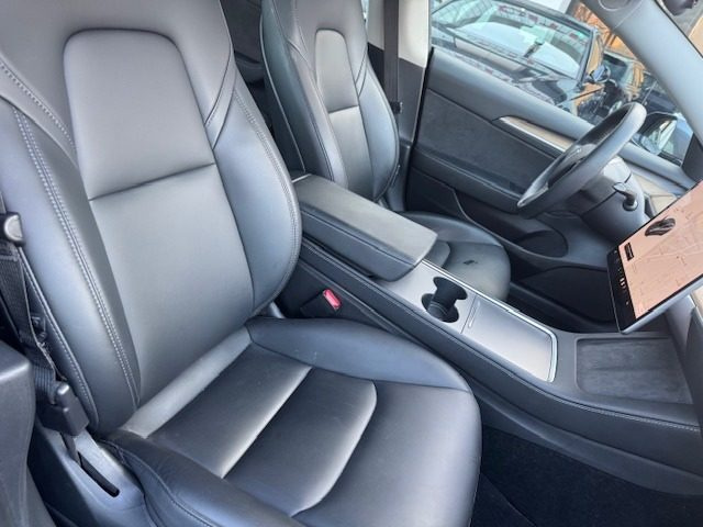 TESLA Model 3 usata, con Fendinebbia