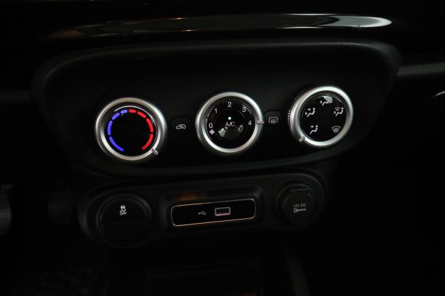 FIAT 500L usata 9