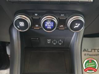RENAULT Captur usata, con Bracciolo