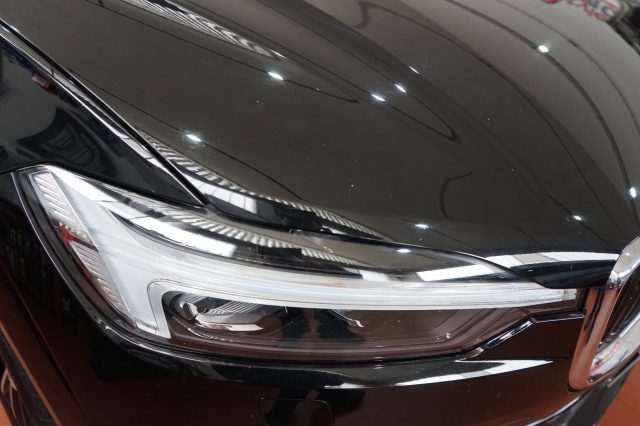 VOLVO XC60 usata, con Trazione integrale