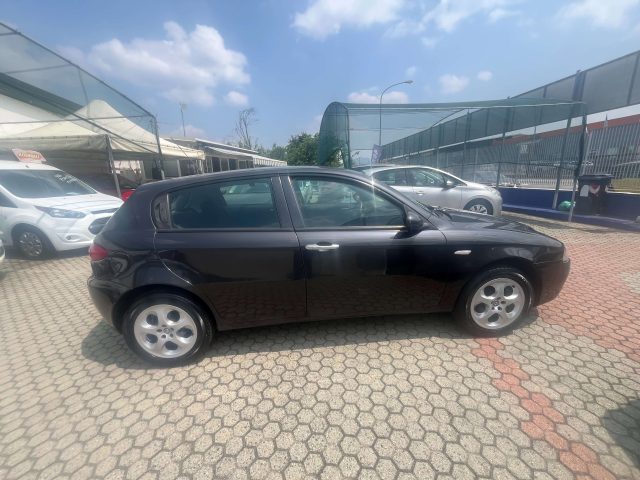 ALFA ROMEO 147 usata, con Airbag