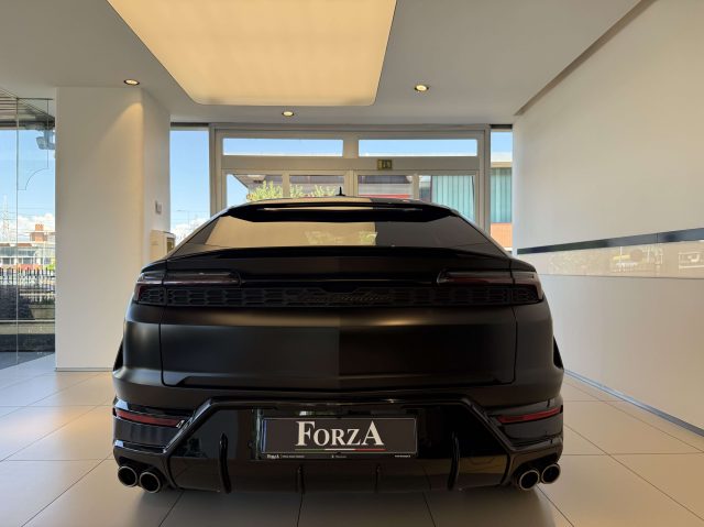 LAMBORGHINI Urus usata, con Sistema di navigazione