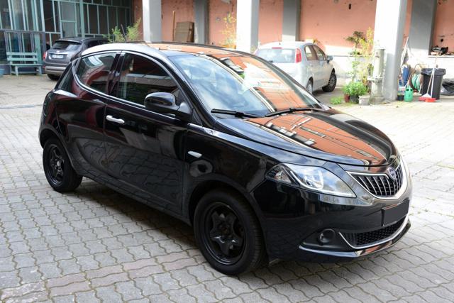 LANCIA Ypsilon usata, con Chiusura centralizzata