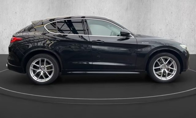 ALFA ROMEO Stelvio usata, con Boardcomputer