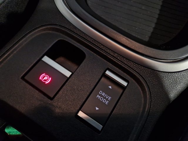JEEP Avenger usata, con Park Distance Control