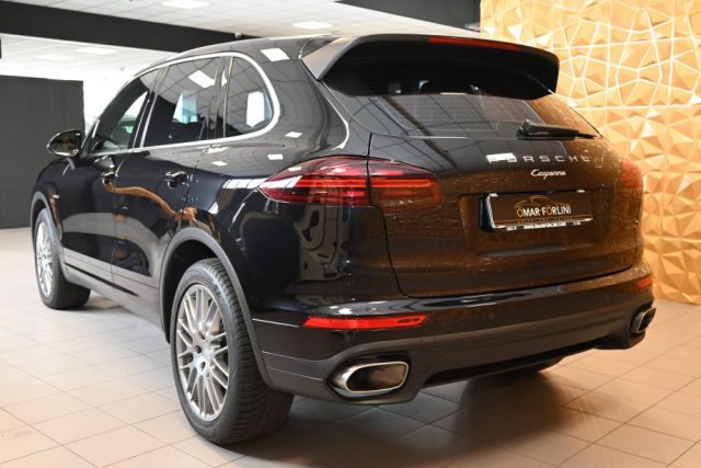 PORSCHE Cayenne usata 2