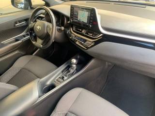 TOYOTA C-HR usata, con Controllo automatico clima