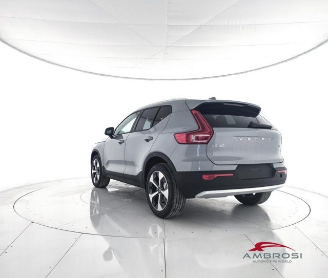 VOLVO XC40 usata 3
