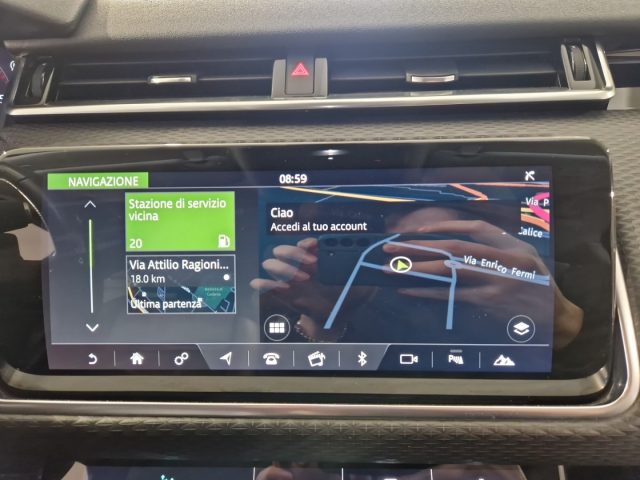 LAND ROVER Range Rover Velar usata, con Touch screen