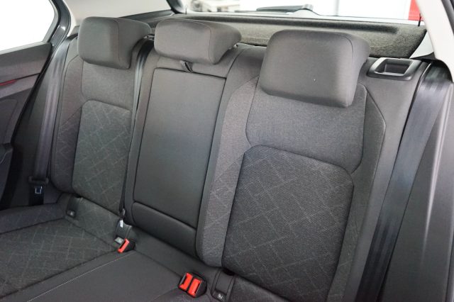 VOLKSWAGEN Golf usata, con Sensore di luce