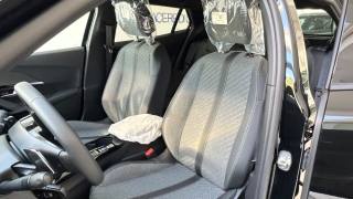 PEUGEOT 2008 usata, con Controllo automatico clima