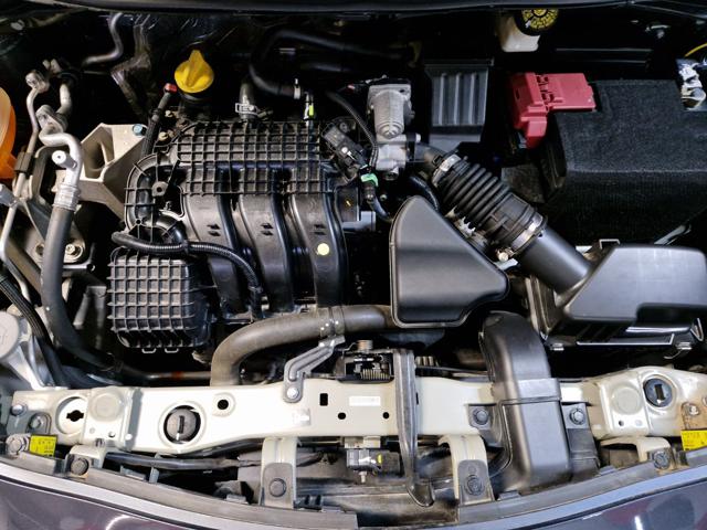 NISSAN Micra usata, con Park Distance Control