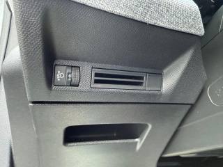 PEUGEOT 5008 usata, con Riconoscimento dei segnali stradali