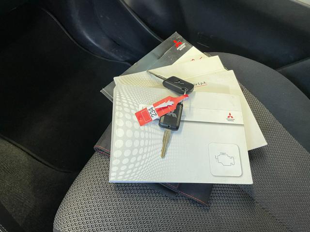 MITSUBISHI L200 usata, con USB