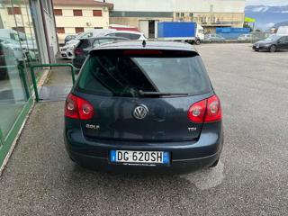 VOLKSWAGEN Golf usata, con Autoradio