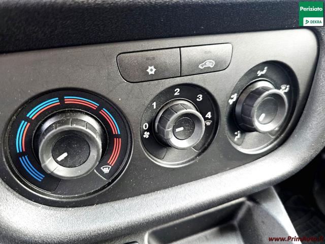 FIAT Doblo usata, con USB