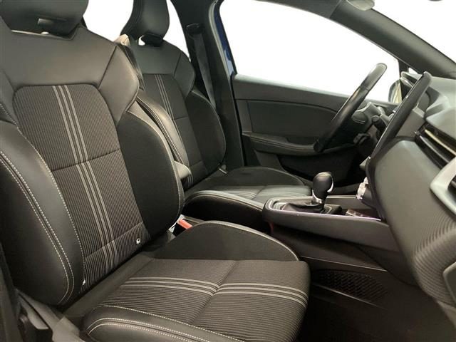 RENAULT Clio usata, con Sistema di navigazione