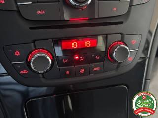 OPEL Insignia usata, con Volante in pelle