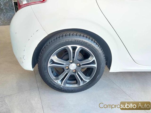 PEUGEOT 208 usata 16