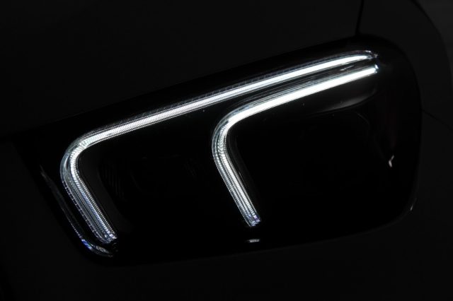 MERCEDES-BENZ GLE 300 usata, con Frenata d