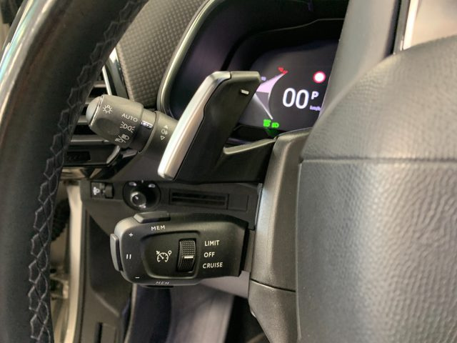 DS AUTOMOBILES DS 7 usata, con Volante multifunzione